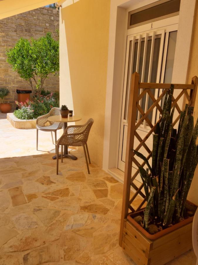 Cosy Studio Apartment Sitia  Exterior photo